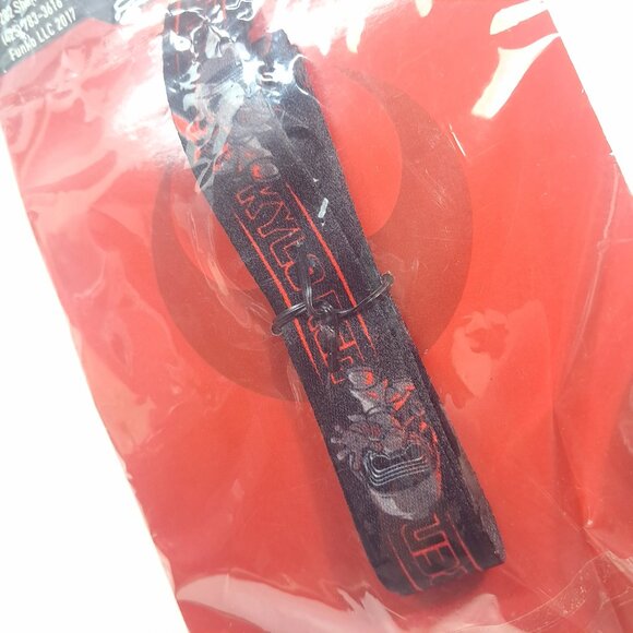 NEW Star Wars Kylo Ren Funko Lanyard ID badge Holder Pouch Pin Display Charm - Picture 8 of 8